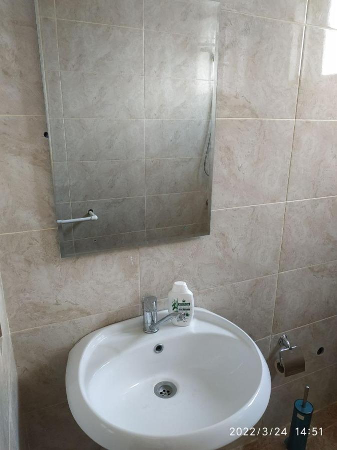 Hostel One Lenkeran Dış mekan fotoğraf