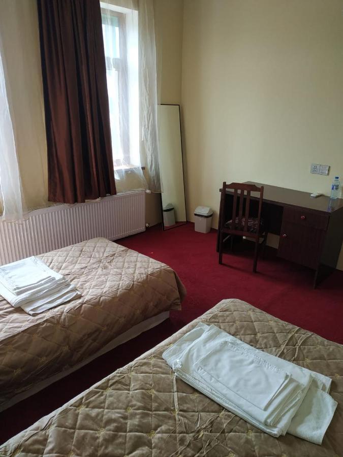 Hostel One Lenkeran Dış mekan fotoğraf