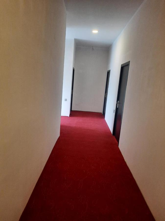Hostel One Lenkeran Dış mekan fotoğraf